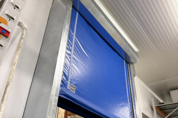 AUTO-FREEZER-low-angle-image-768x1024